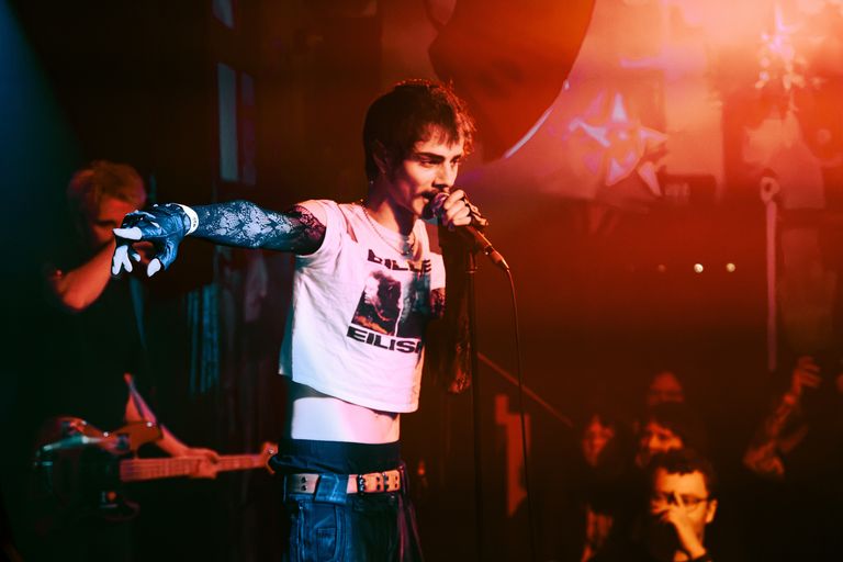 MACËY performing live at Jive in Adelaide